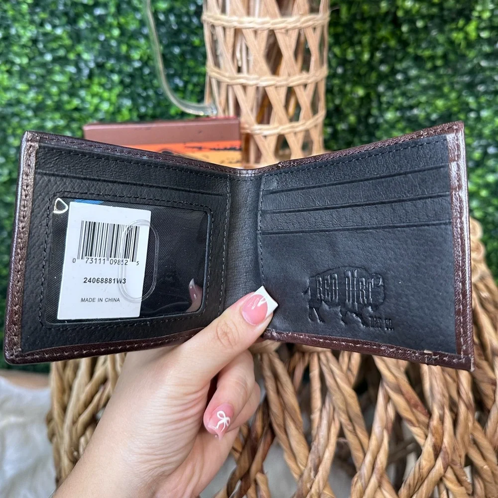 Genuine leather‎ Brown Bifold Wallet new in box western